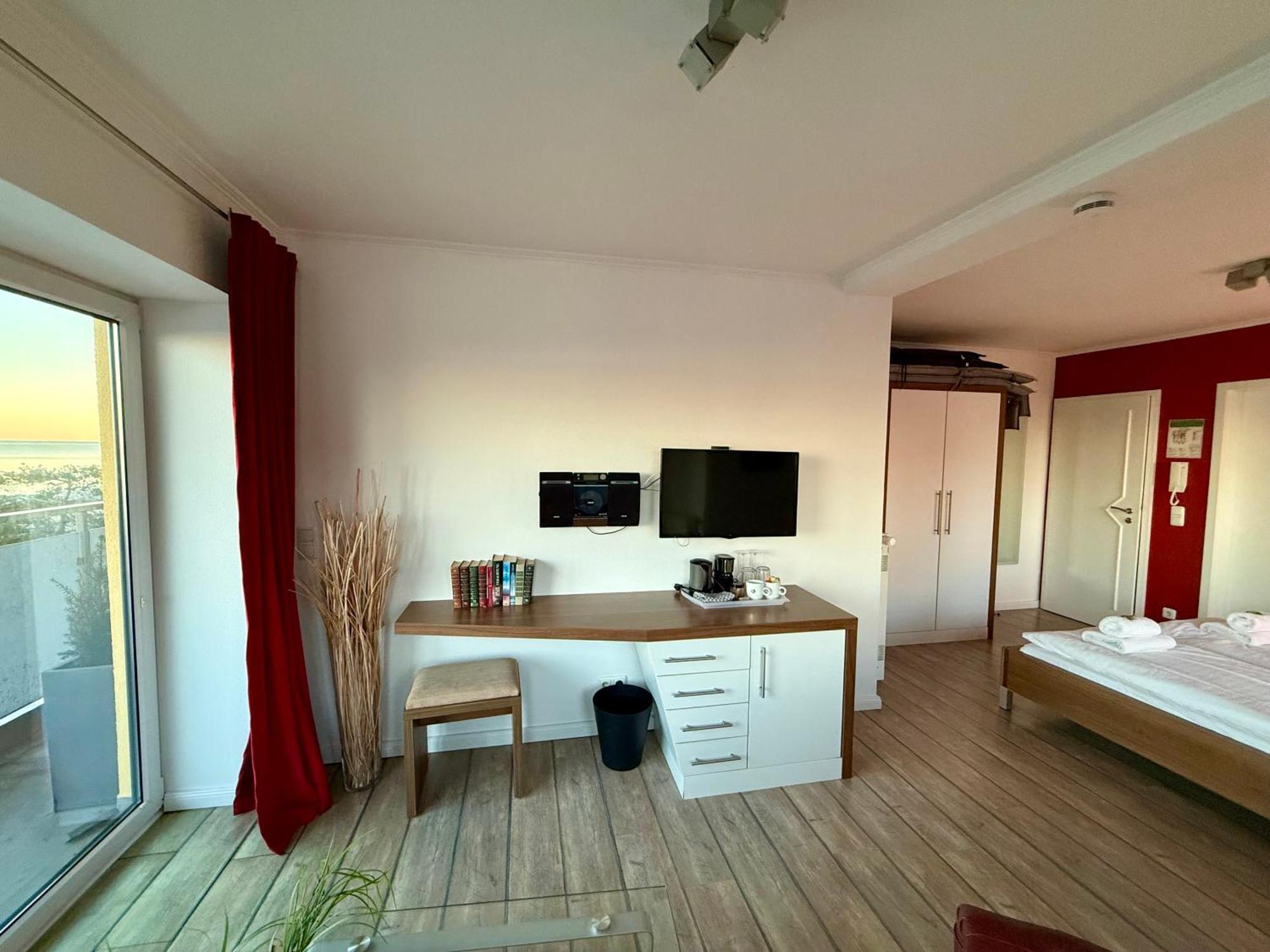 Seaside-Strandhotel Timmendorfer Strand Exterior foto
